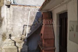 Mala kućica za odmor u Dobrinju, Dobrinj, Famiglia