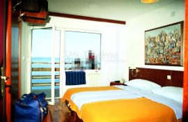 Sjeverni Jadran - hotelski kompleks sa 430 kreveta, Poslovni prostor