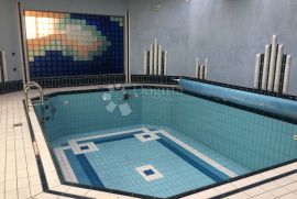 Prodaja Vile s bazenom, Mlinovi, 985 m², Podsljeme, بيت