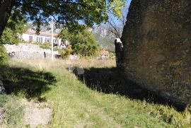 Lijepi građevinski teren sa pogledom (stara urušena kamena kuća na terenu), Vinodolska Općina, Arazi