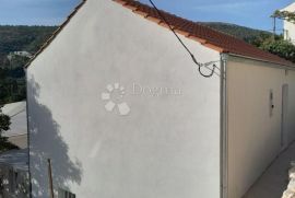 RENOVIRANA KUĆA U DUBROVNIKU, Dubrovnik - Okolica, Casa