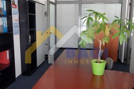 Skladišni i uredski prostor Žitnjak 100 - 5000 m2, Peščenica - Žitnjak, Commercial property