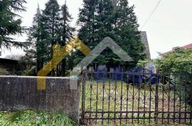 Građevinsko zemljište s kućom za rušenje-Čret, Maksimir, Ev