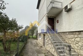Smještaj za radnike, Volovčica, 3 etaže, Peščenica - Žitnjak, Σπίτι
