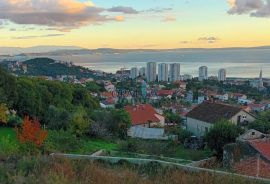 Kozala, građe. zemljište od 1800 m2 s važećom gra. dozvolom, predivan pogled, Rijeka, Zemljište