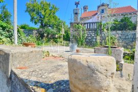 Kamena kuća s pogledom na more na izvrsnoj lokaciji | Izvrstan potencijal - Dubrovnik okolica, Cavtat, Dubrovnik - Okolica, Ev