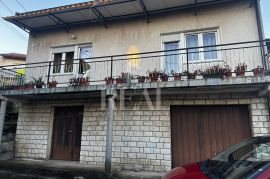 Zamet, kvalitetna samostojeća kuća P+1, 140 m2, Rijeka, Σπίτι