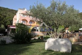 Hotel u Istri 80m od mora pored prekrasnih plaža, Barban, Maison