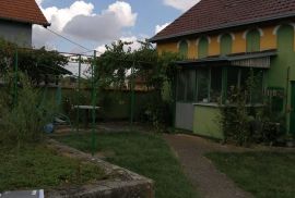 Obiteljska kuća - Lipovača (Vukovar), Vukovar - Okolica, Σπίτι