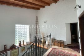 Istra, Vodnjan - kamena kuća na prodaju, 200m2, Vodnjan, Ev