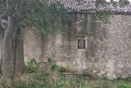ISTRA, RABAC - Kamena kuća u okolici Rapca, Labin, Casa
