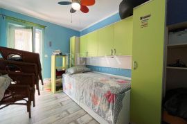 Novi Vinodolski - Obiteljski stan površine 60,20 m2, Novi Vinodolski, Apartamento