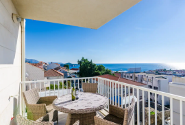 Atraktivan stan cca 84 m2 | 2 spavaće sobe | Pogled more | 2 garažna parkirna mjesta | Dubrovnik, Montovjerna, Dubrovnik, شقة