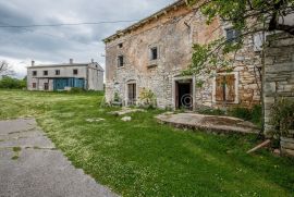 Kamena kuća sa velikom okućnicom u Istri, Barban, Σπίτι