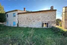 Kuća Prodaje se stara Istarska kamena kuća, Tar, Tar, بيت