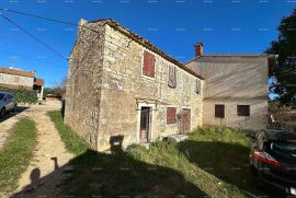 Kuća Prodaje se stara Istarska kamena kuća, Tar, Tar, Casa