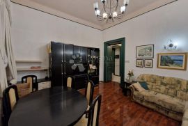 Gospodski stan na traženoj lokaciji, Rijeka, Apartamento
