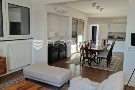 Zagreb, Trešnjevka, Andrije Žaje, luksuzan PENTHOUSE u novogradnji NKP 185.90 m2, Zagreb, Apartamento