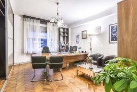 Draškovićeva građanski stan na prvom katu 104m2, Zagreb, Appartamento