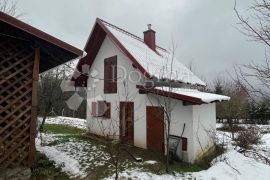 Drvena kućica u srcu Gorskog Kotra, Delnice, Famiglia