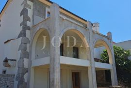 Prekrasna samostojeća kuća na otoku Krku, Krk, Casa