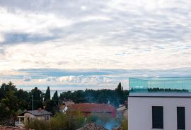 ISTRA, NOVIGRAD - Prostrani stan sa predivnim pogledom na more!, Novigrad, Apartamento