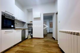 Belveder, novouređen i namješten 2-soban stan, iznajmljivanje, Rijeka, Appartement
