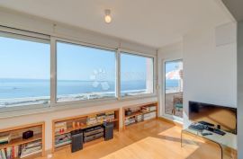 Moderan stan sa panoramskim pogledom- top lokacija Split, Split, Apartamento
