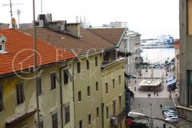 Rijeka, 3skl stan 80,72 m2 sa balkonom i pogledom na more, Rijeka, Stan