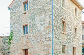 Brtonigla! Prediva Istarska kamena kuća sa pogledom na more!, Brtonigla, Ev