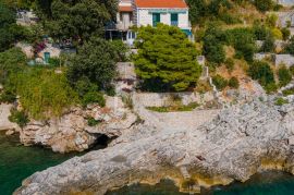 Prekrasna kamena kuća prvi red do mora, Dubrovnik - Okolica, Дом
