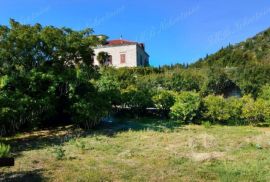 Tradicionalna kamena kuća 250 m2 na zemljištu 2549 m2, Dubrovnik - Okolica, Famiglia