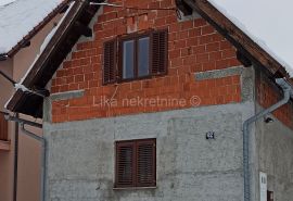 SABORSKO - obiteljska kuća s dva stana, Saborsko, Ev