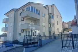 Dvosoban apartman u Novom Vinodolskom, Novi Vinodolski, Διαμέρισμα