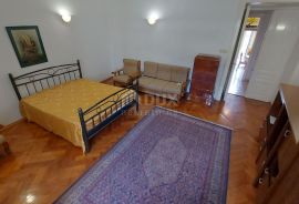 RIJEKA, CENTAR - stan za najam 70 m2, Rijeka, شقة