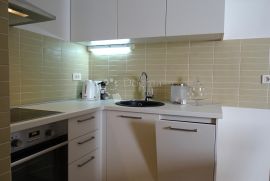 Opatija, Centar, 5 luksuznih apartmana !, Opatija, Stan