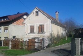 Kuća sa velikom okučnicom, Zagreb, Maison