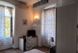 RIJEKA, CENTAR - ADAPTIRAN STAN NA ODLIČNOJ LOKACIJI!!!, Rijeka, Appartement